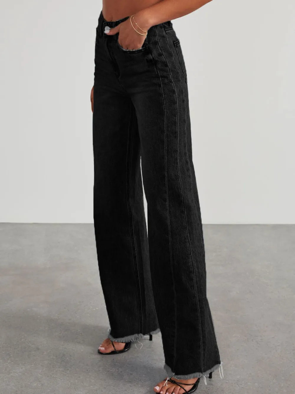 Raw Hem Wide Leg Jeans with Pockets – Trendsi | ClozArt