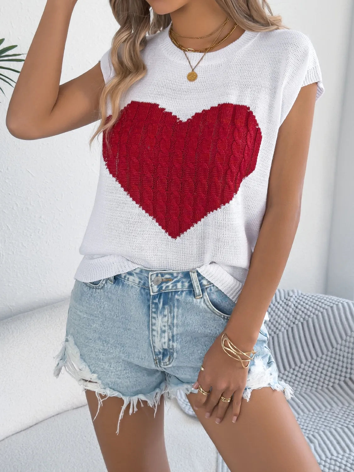 Cable Knit Heart Round Neck Cap Sleeve Knit Top – Trendsi | ClozArt