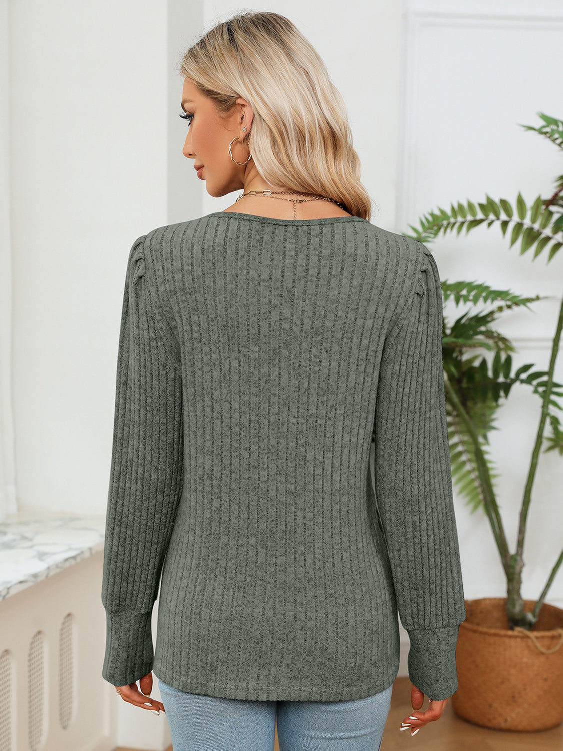 Lace Detail V-Neck Ribbed Blouse – Trendsi | ClozArt