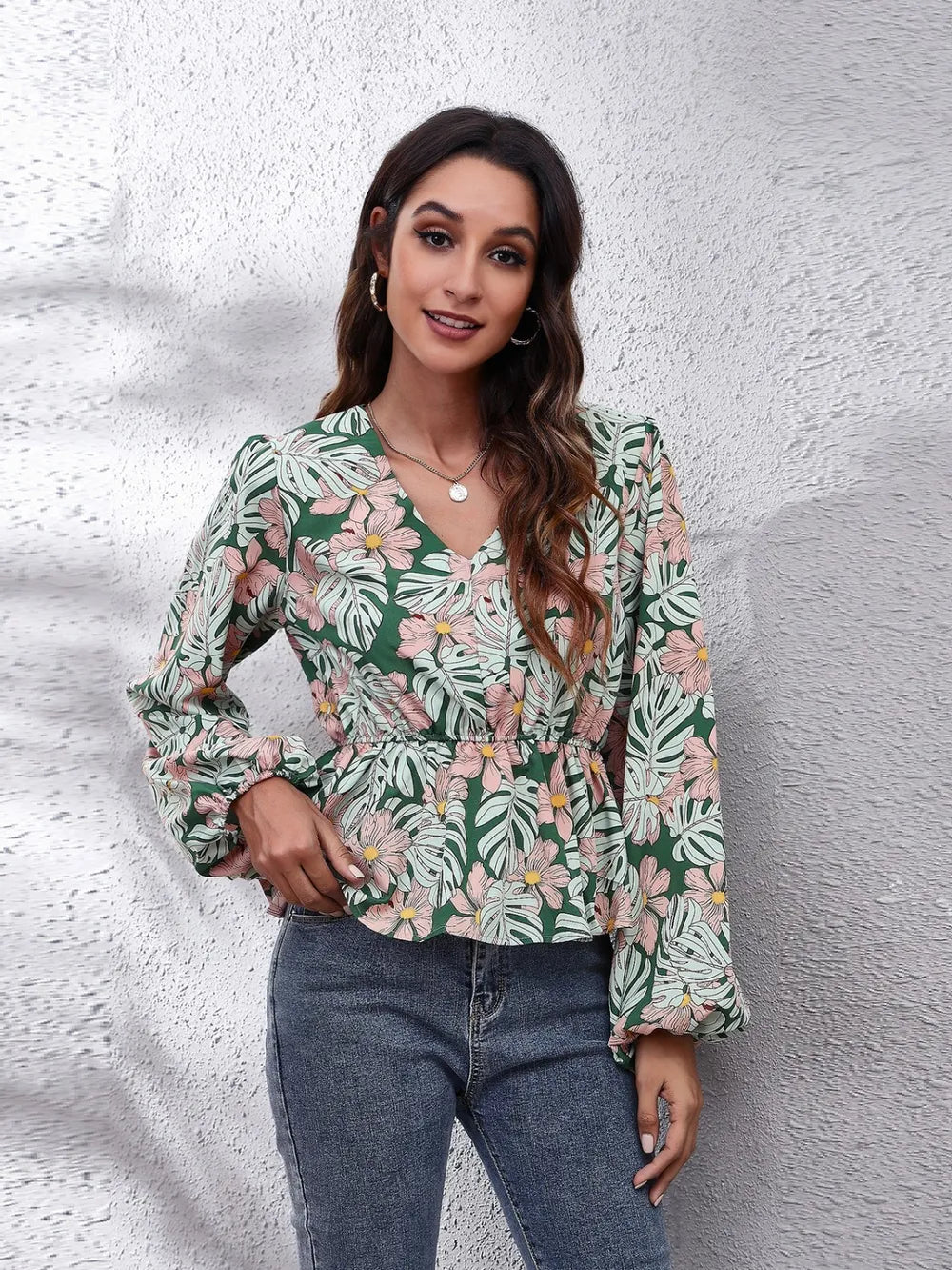 Floral V-Neck Balloon Sleeve Peplum Blouse – Trendsi | ClozArt