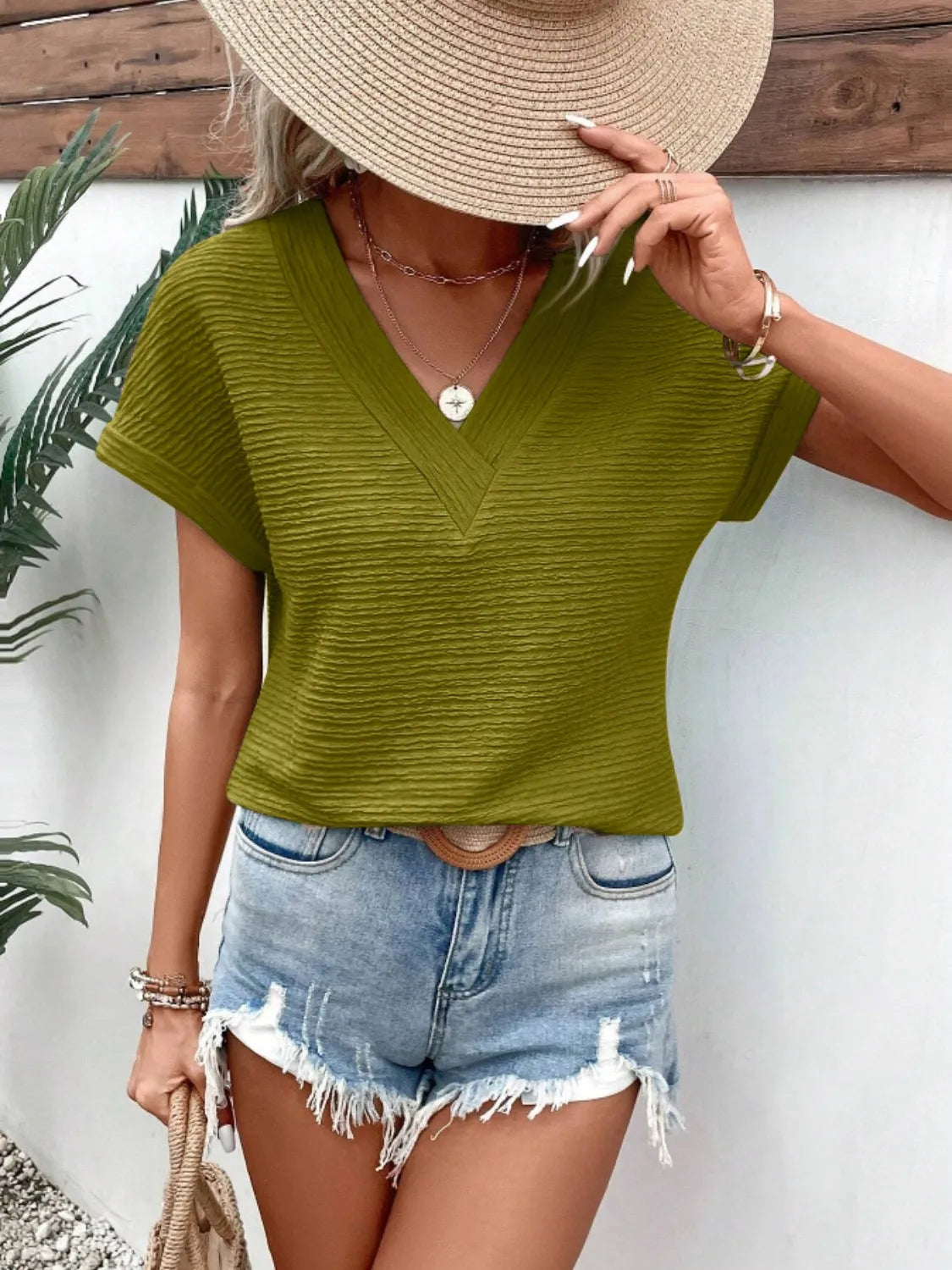 Textured Solid Color Short Sleeve Top – Trendsi | ClozArt