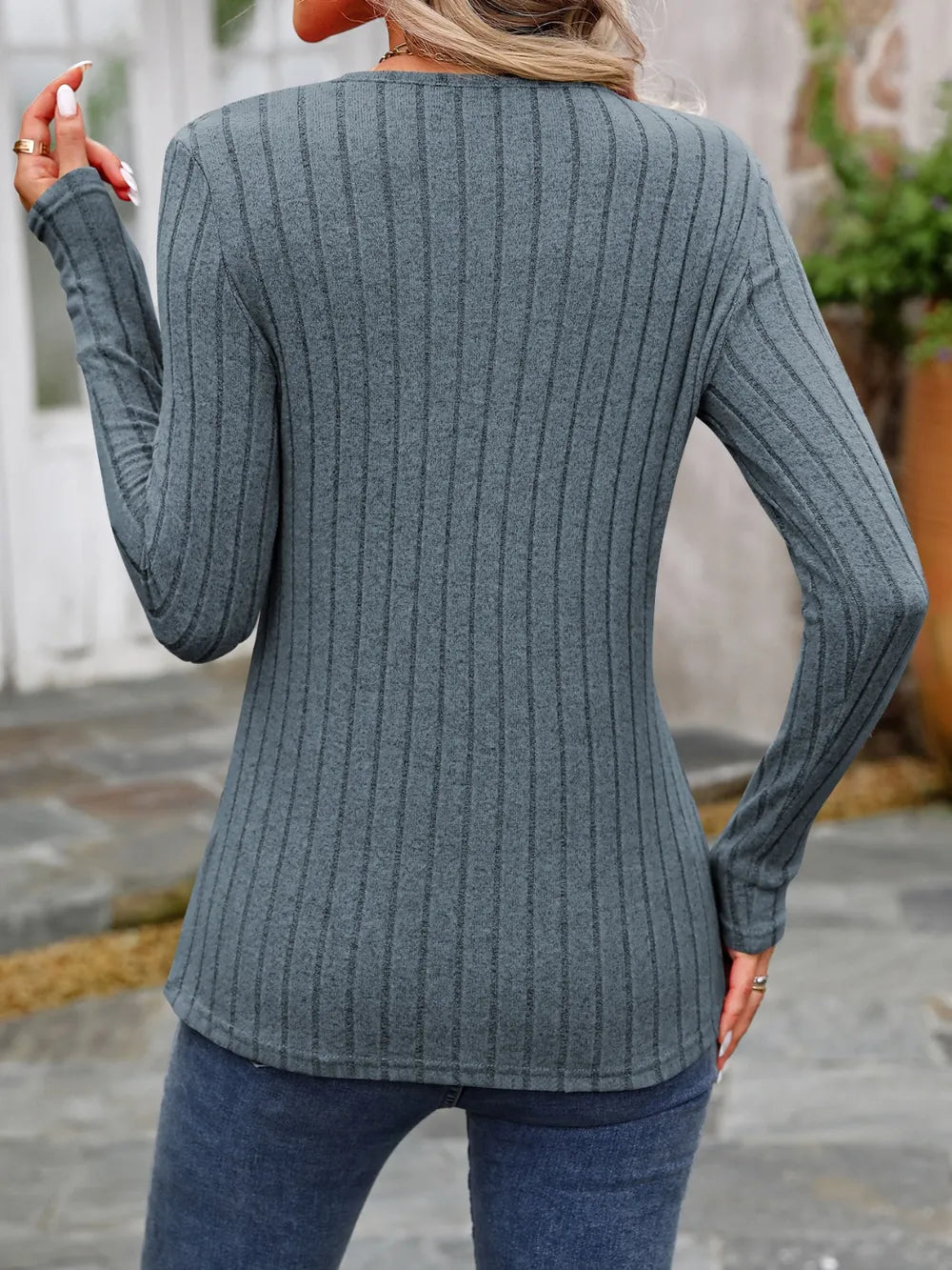 Decorative Button Round Neck Long Sleeve T-Shirt – Trendsi | ClozArt