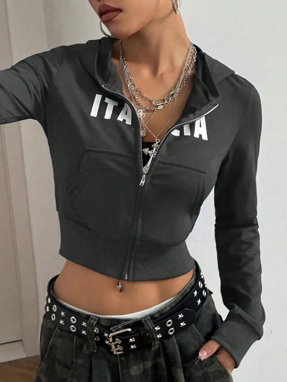 Letter Graphic Zip Up Long Sleeve Hoodie – Trendsi | ClozArt