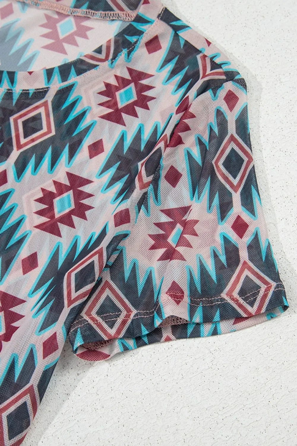 Western Aztec Print Mesh Slim T Shirt – Trendsi | ClozArt
