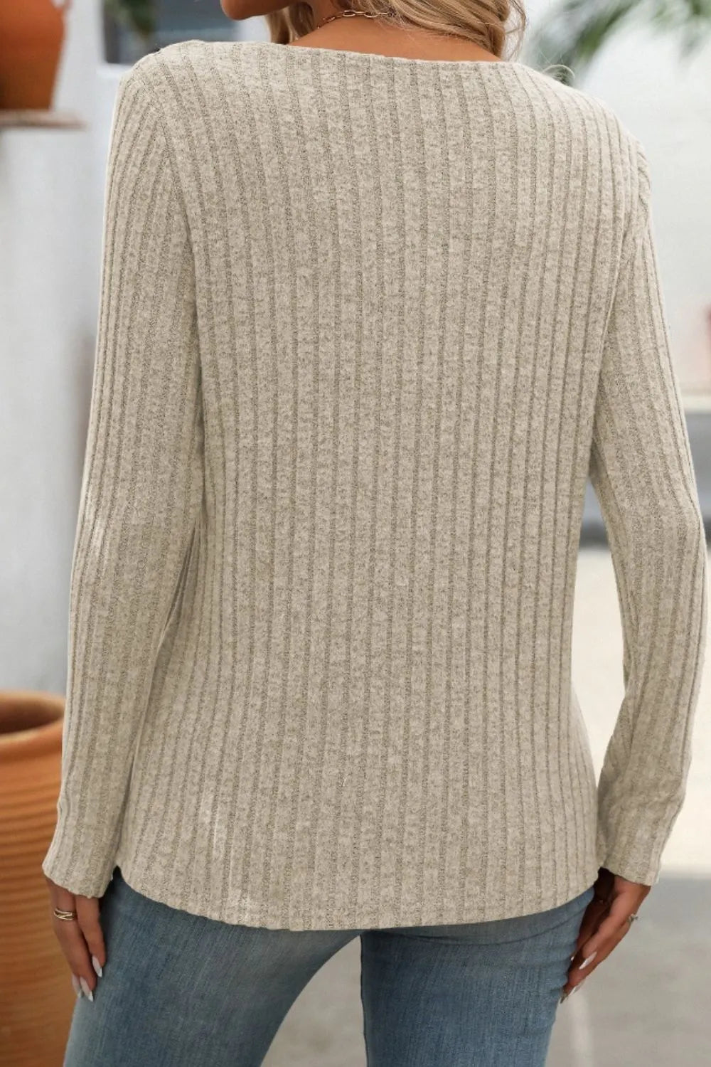 Mandy Ribbed V-Neck Long Sleeve T-Shirt – Trendsi | ClozArt