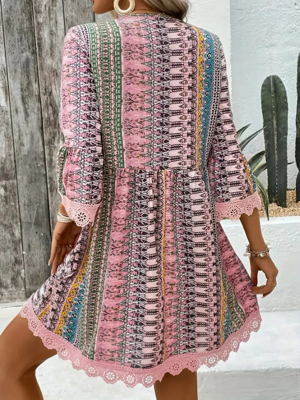 Lace Trim Printed V-Neck 3/4 Sleeve Dress – Trendsi | ClozArt