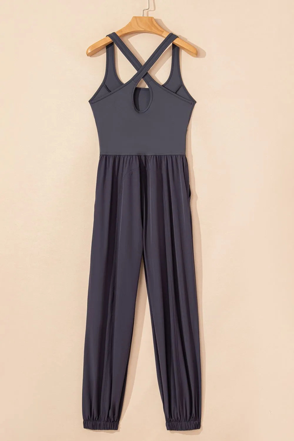 Cutout Square Neck Wide Strap Active Jumpsuit – Trendsi | ClozArt
