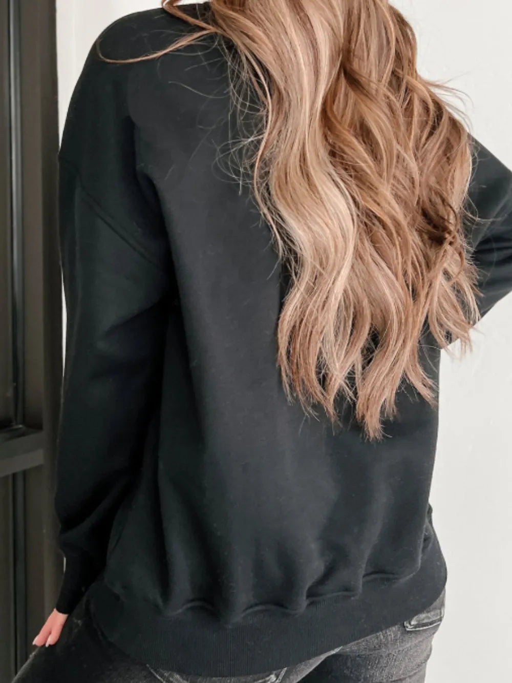 MARDI GRAS Round Neck Drop Shoulder Sweatshirt – Trendsi | ClozArt