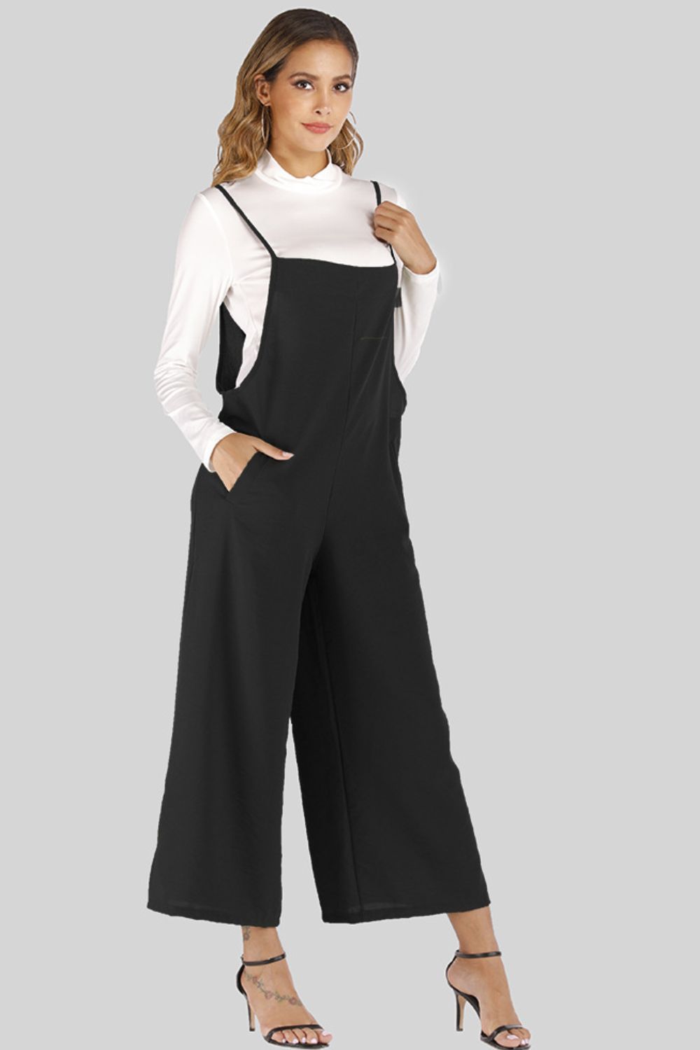 Full Size Cropped Wide Leg Overalls with Pockets – Trendsi | ClozArt