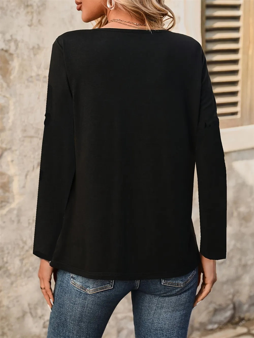 Notched Long Sleeve T-Shirt – Trendsi | ClozArt