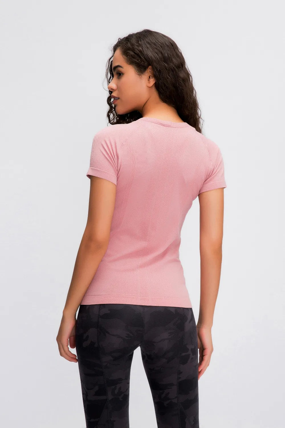 Millennia Round Neck Short Sleeve Active T-Shirt – Trendsi | ClozArt