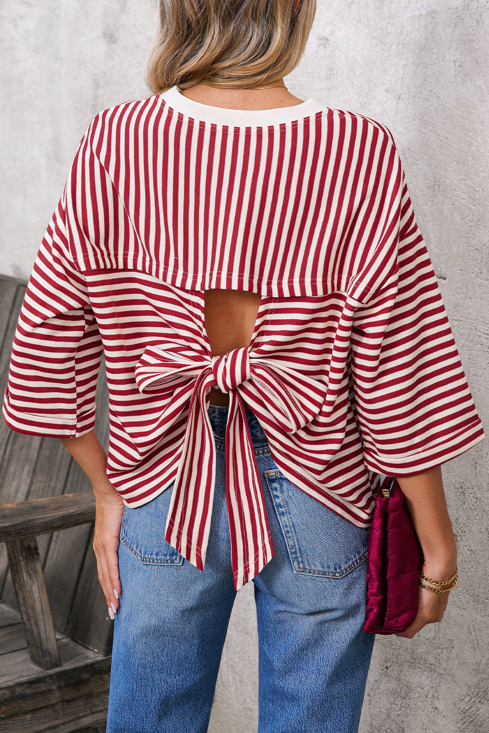 Red Striped Bowknot Backless T-Shirt – Shewin | ClozArt