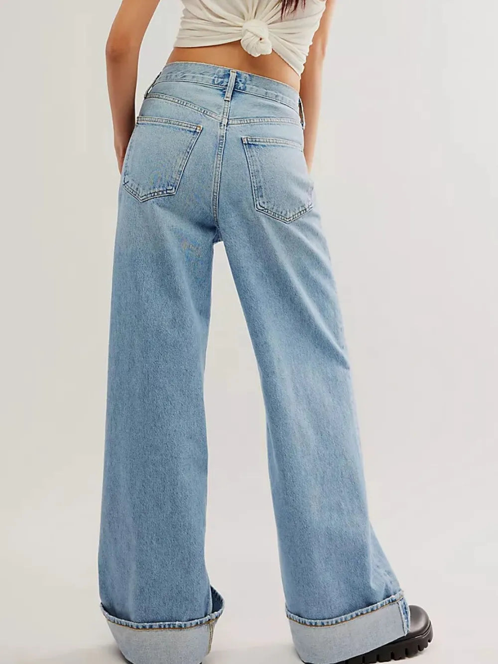 Cuffed Jeans with Pockets – Trendsi | ClozArt