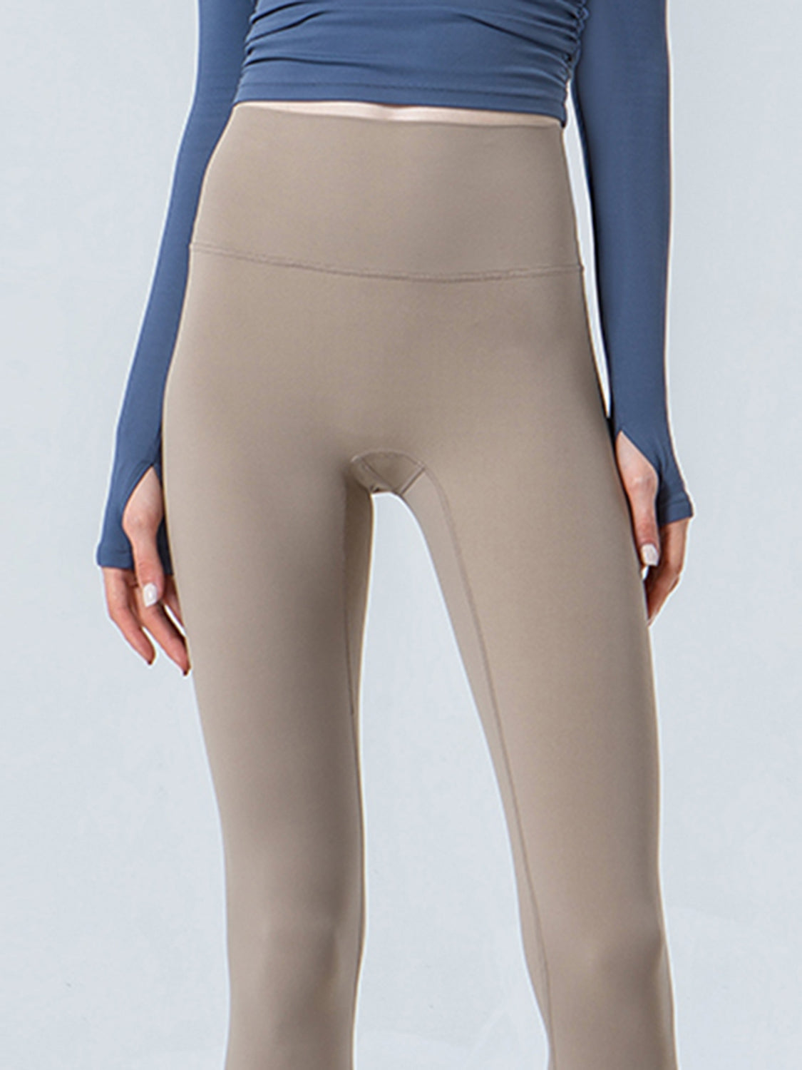 Wide Waistband Cropped Sports Leggings – Trendsi | ClozArt