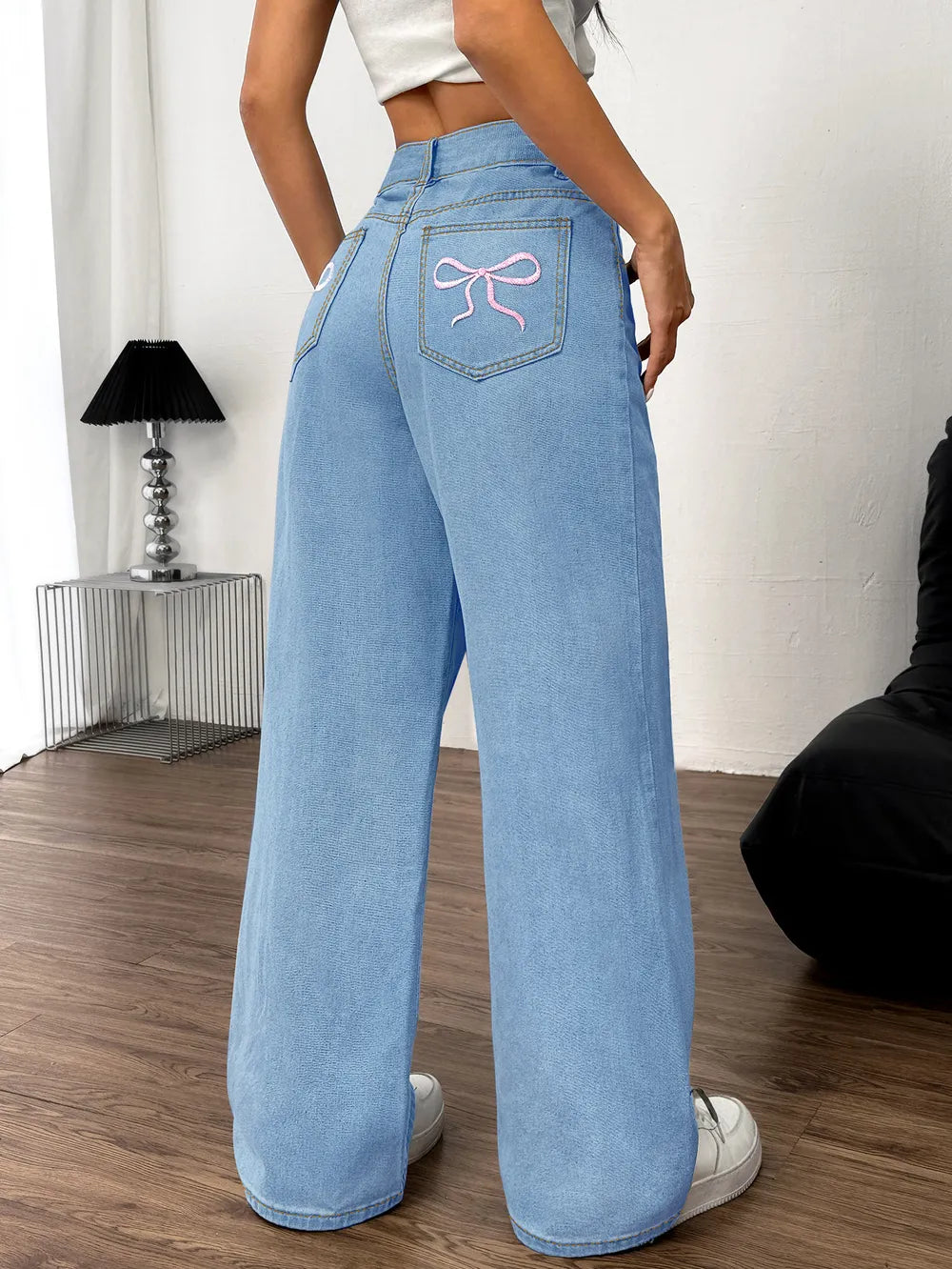 Embroidered Bow Back Wide Leg Jeans – Trendsi | ClozArt