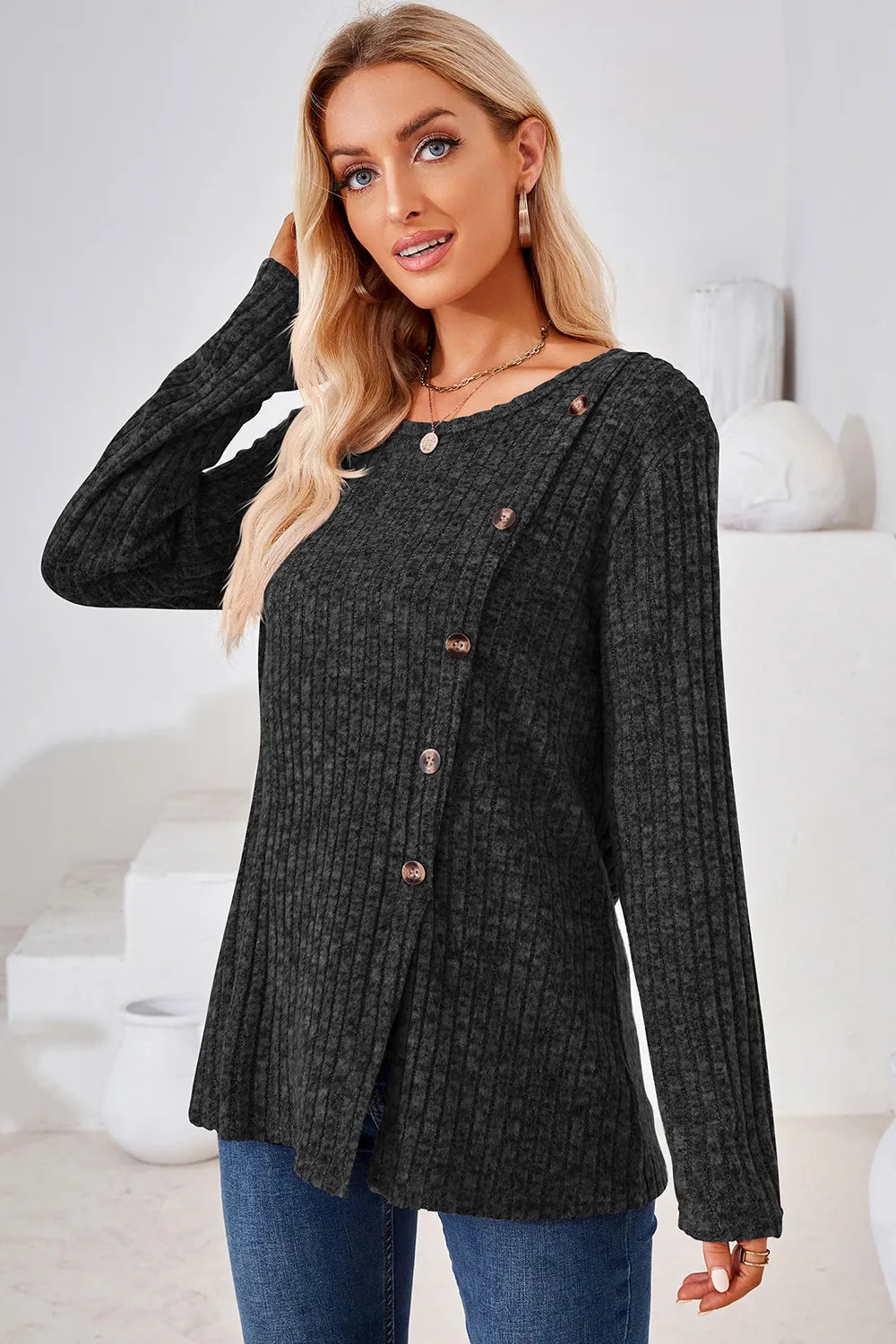 Round Neck Long Sleeve T-Shirt – Trendsi | ClozArt