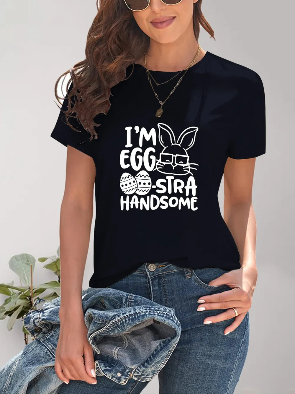 Graphic Round Neck Short Sleeve T-Shirt – Trendsi | ClozArt