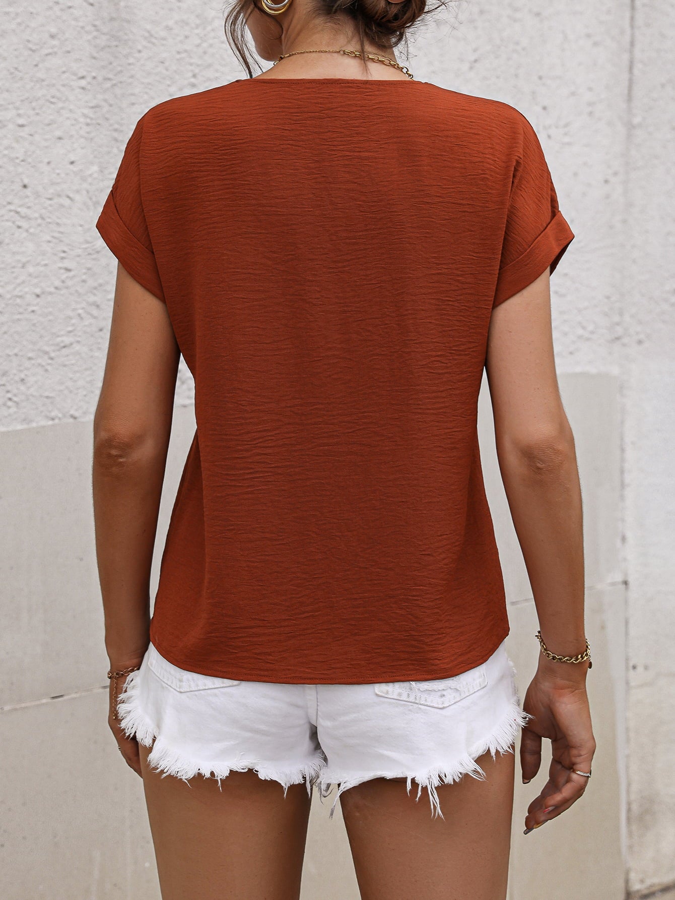 Honey Buttoned V-Neck Short Sleeve Blouse – Trendsi | ClozArt