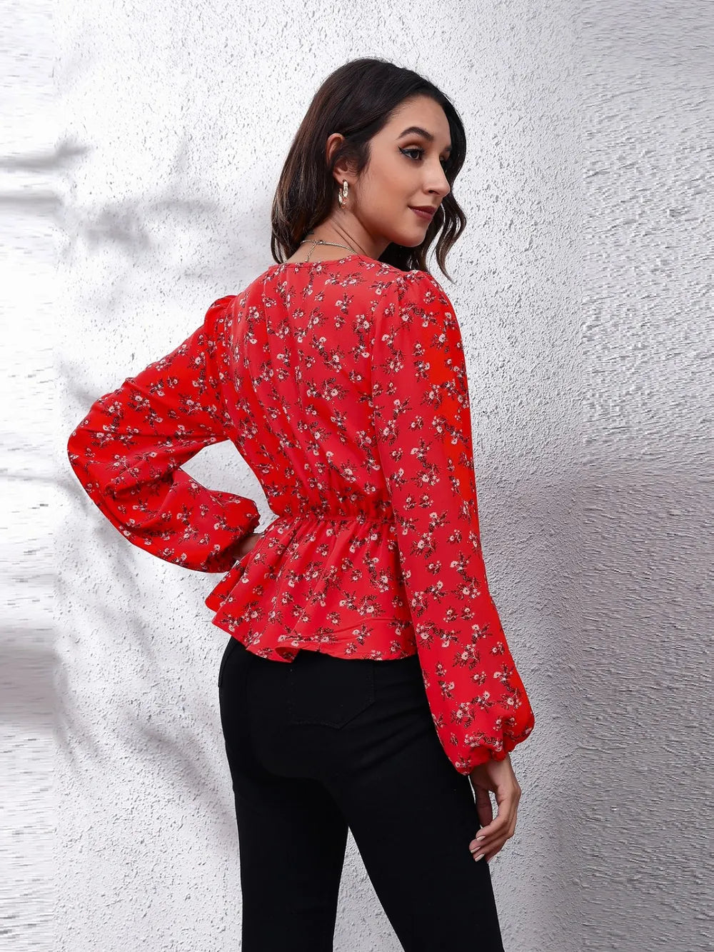 Floral V-Neck Balloon Sleeve Peplum Blouse – Trendsi | ClozArt