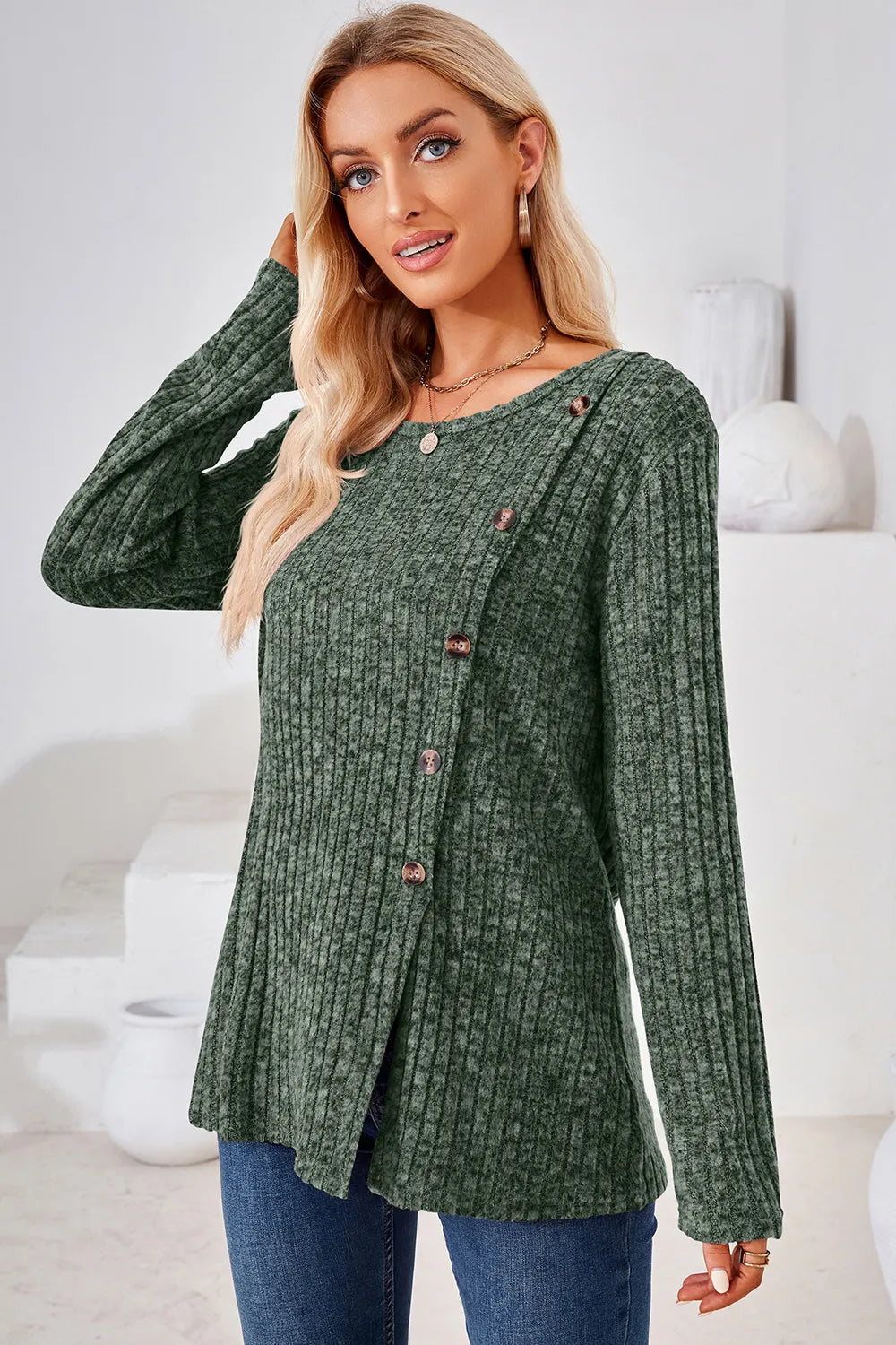 Round Neck Long Sleeve T-Shirt – Trendsi | ClozArt