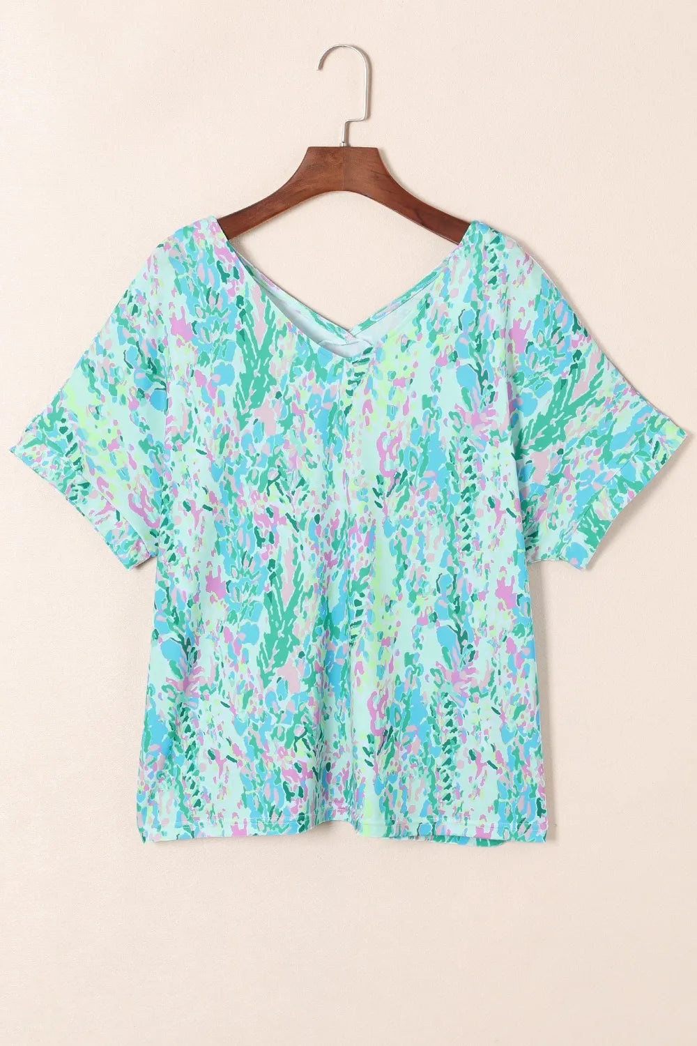 Printed V-Neck Short Sleeve T-Shirt – Trendsi | ClozArt