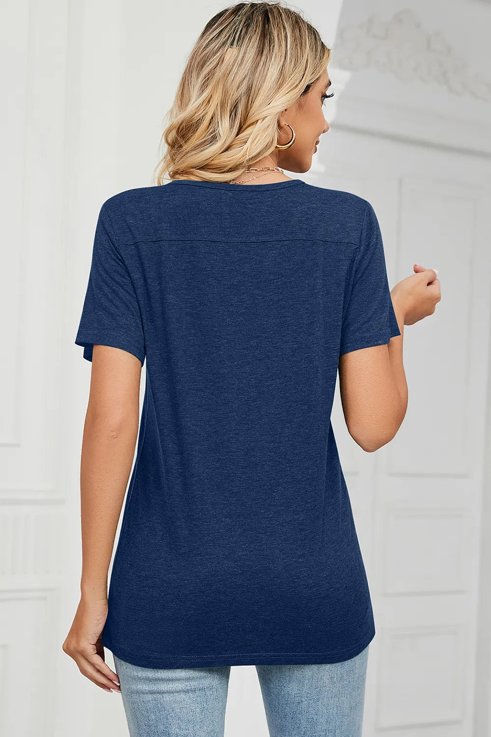 V-Neck Short Sleeve T-Shirt – Trendsi | ClozArt