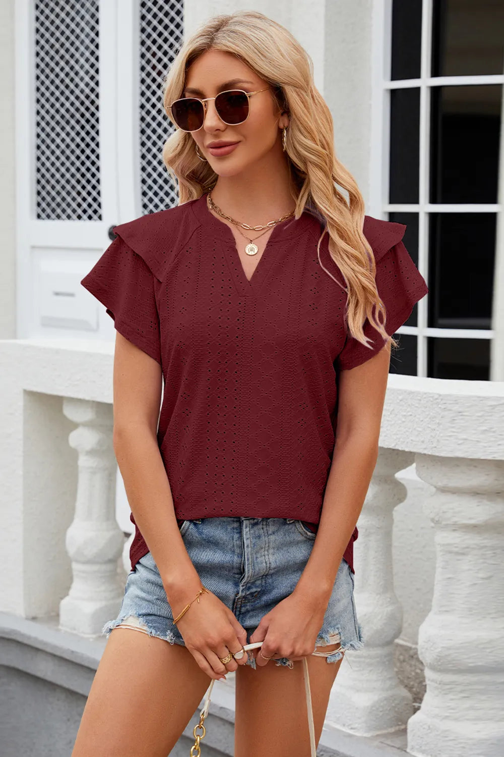 Eyelet Notched Short Sleeve T-Shirt – Trendsi | ClozArt