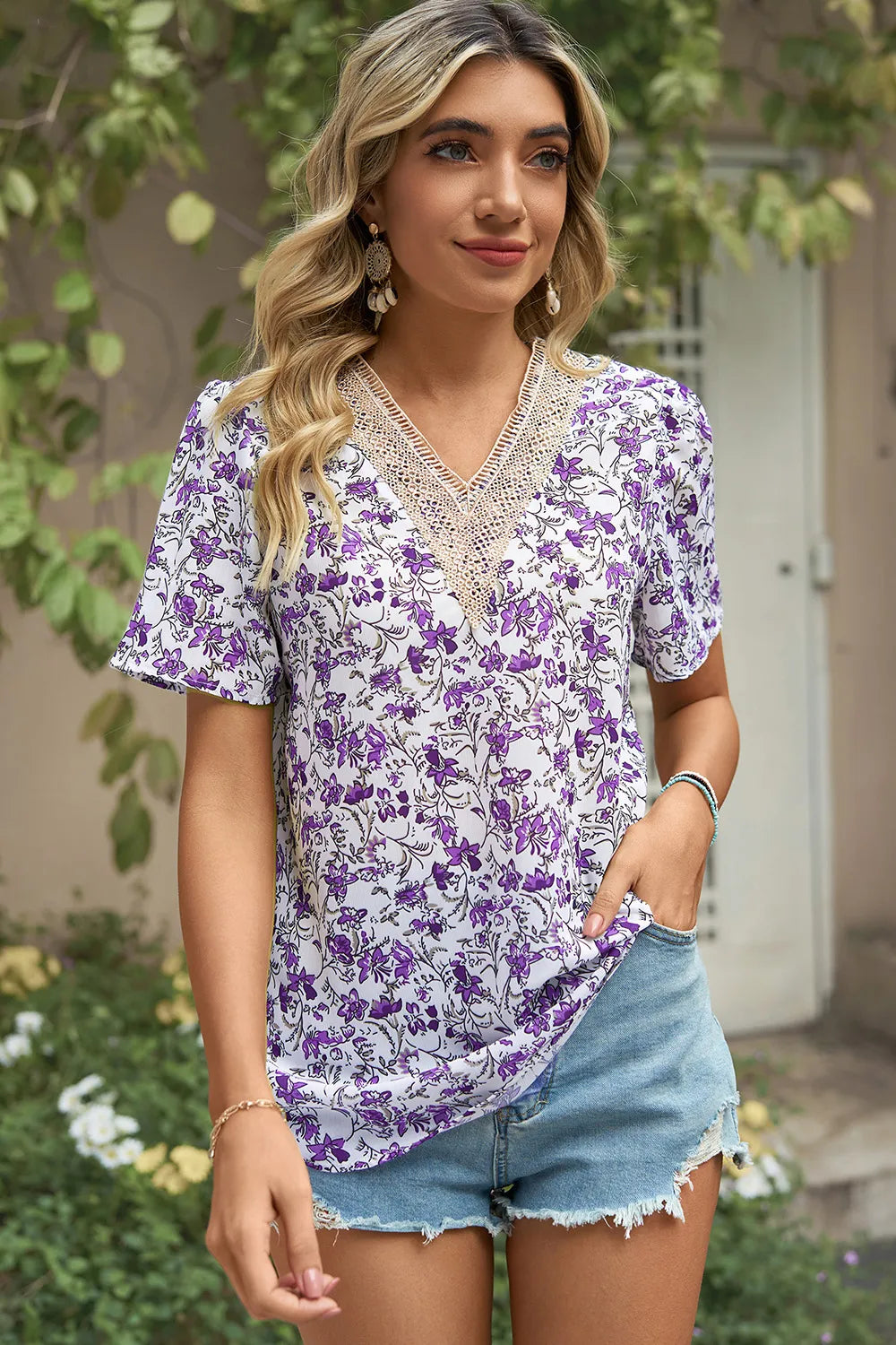 Floral V-Neck Short Sleeve T-Shirt – Trendsi | ClozArt