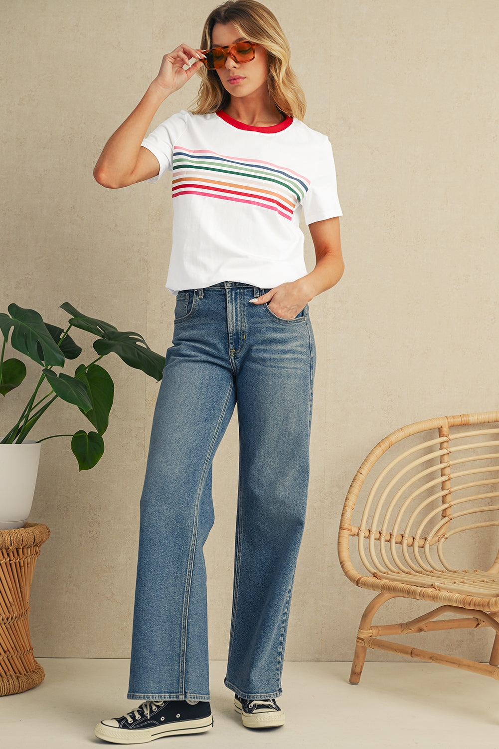 White Rainbow Stripe Print Crewneck T Shirt – Shewin | ClozArt