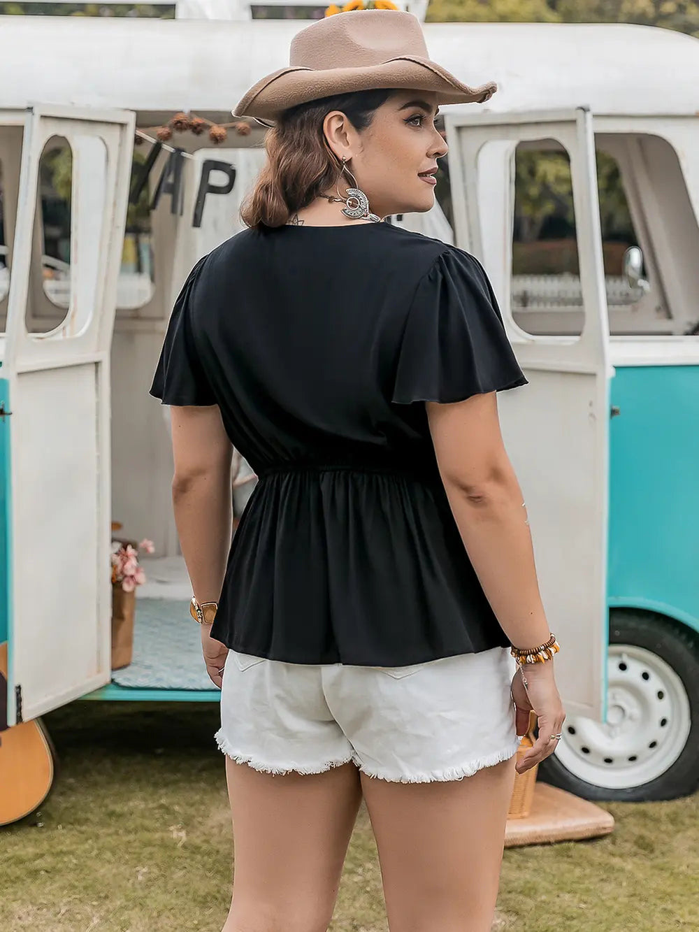 Plus Size V-Neck Flutter Sleeve Blouse – Trendsi | ClozArt