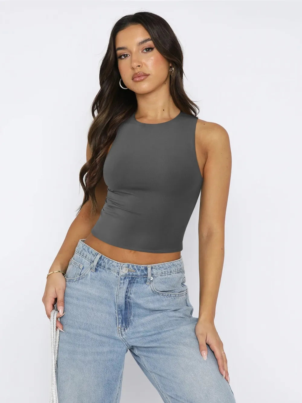 Round Neck Cropped Tank – Trendsi | ClozArt