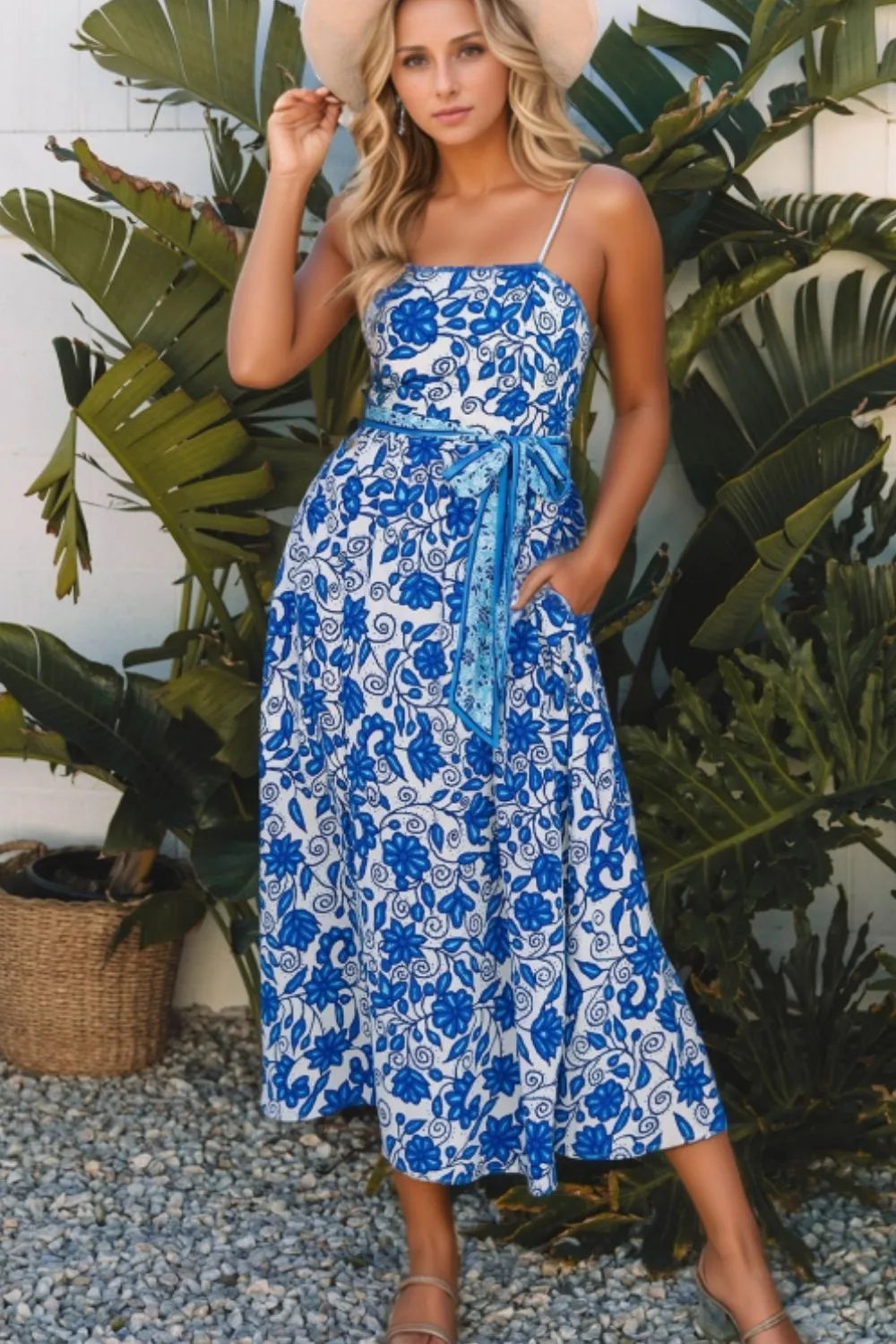 Floral Printed Spaghetti Strap Maxi Dress with Waist Tie – Trendsi | ClozArt