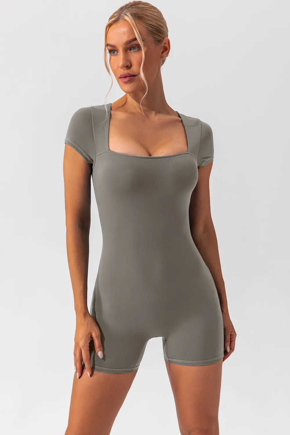 Square Neck Cap Sleeve Active Romper – Trendsi | ClozArt