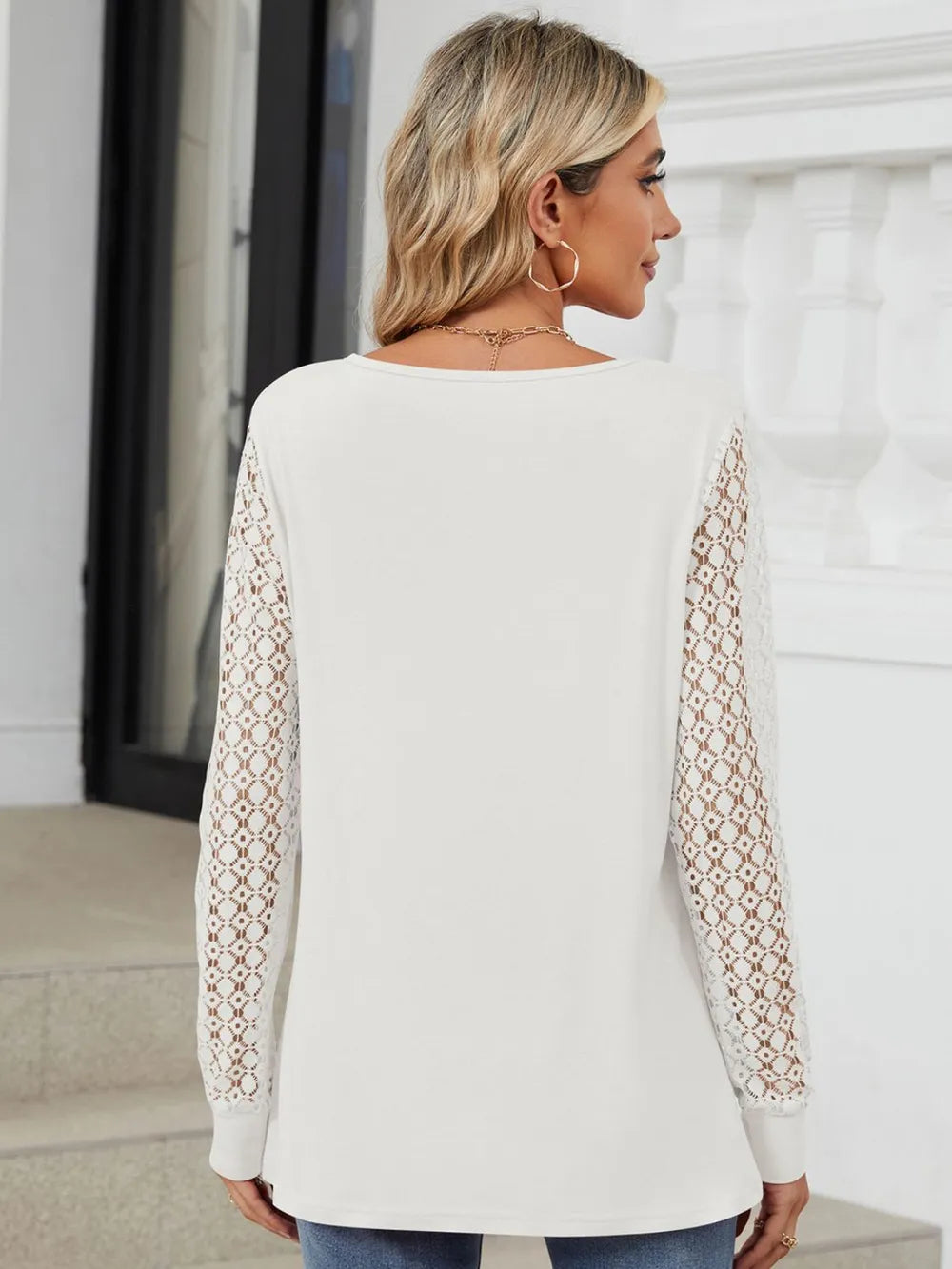 Cutout Round Neck Long Sleeve T-Shirt – Trendsi | ClozArt