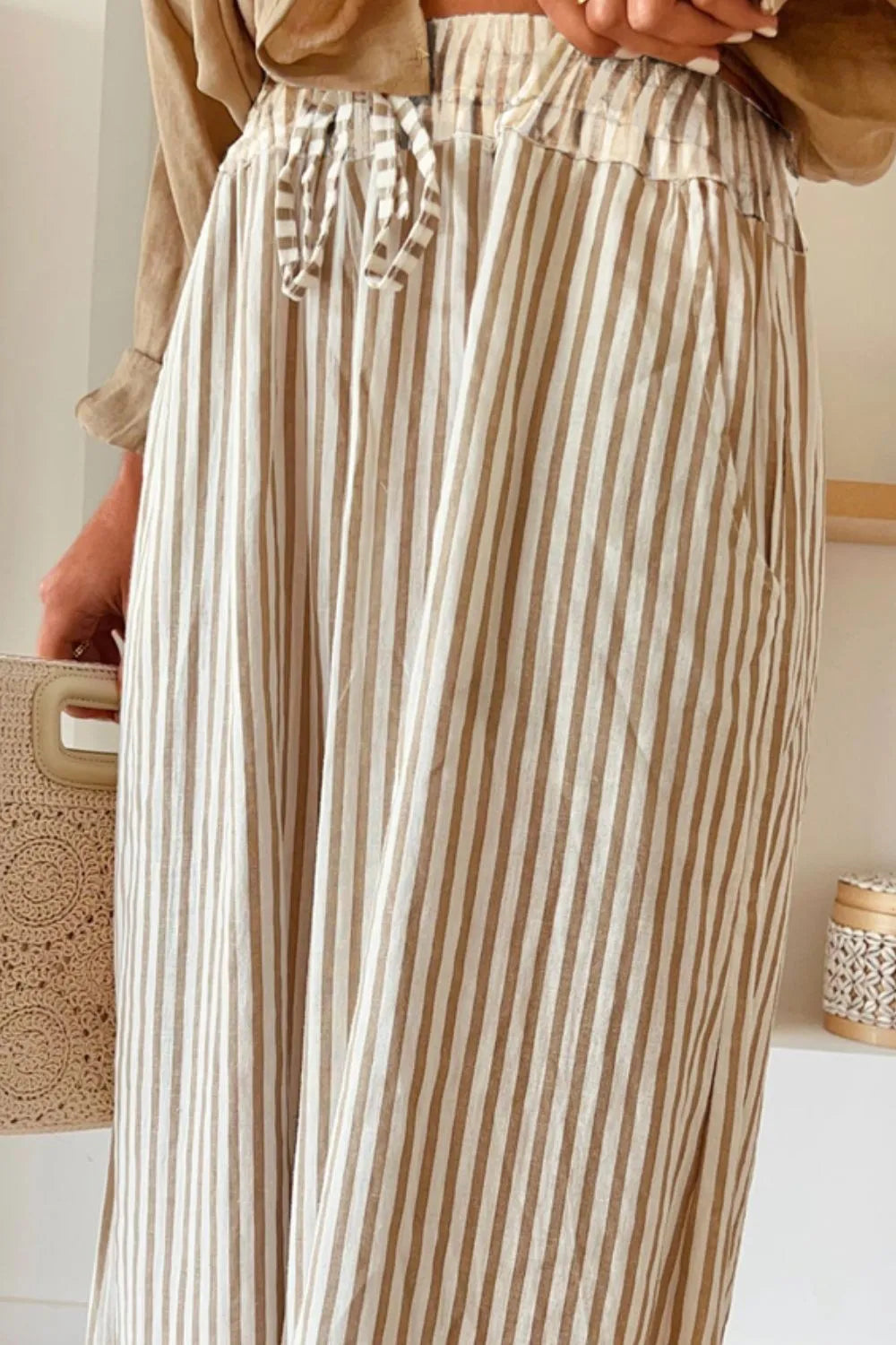 Pocketed Striped Wide Leg Pants – Trendsi | ClozArt