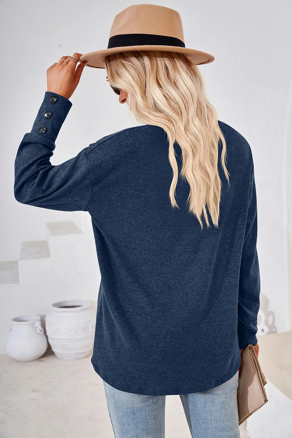 V-Neck Dropped Shoulder T-Shirt – Trendsi | ClozArt