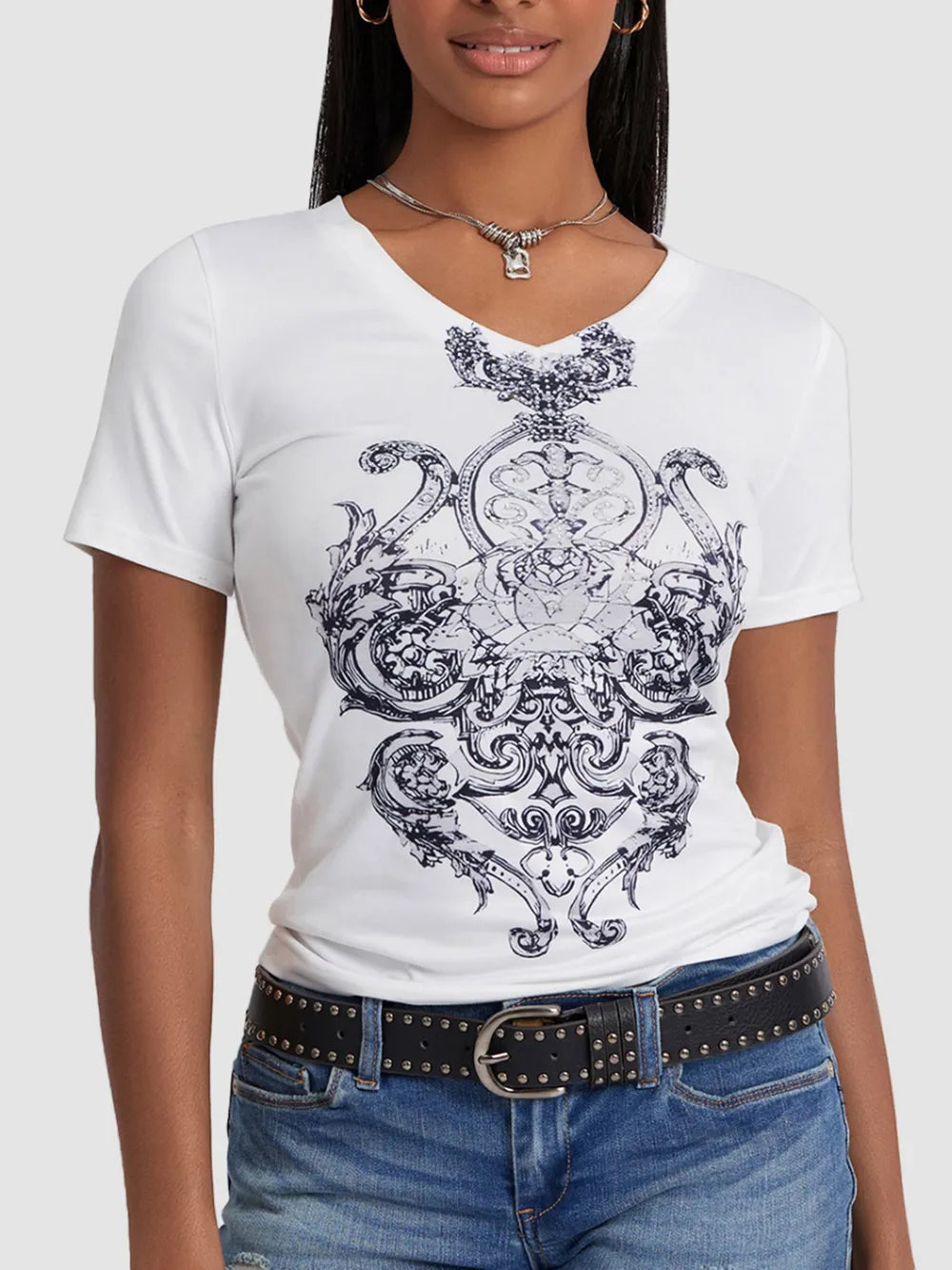 Graphic V-Neck Short Sleeve T-Shirt – Trendsi | ClozArt