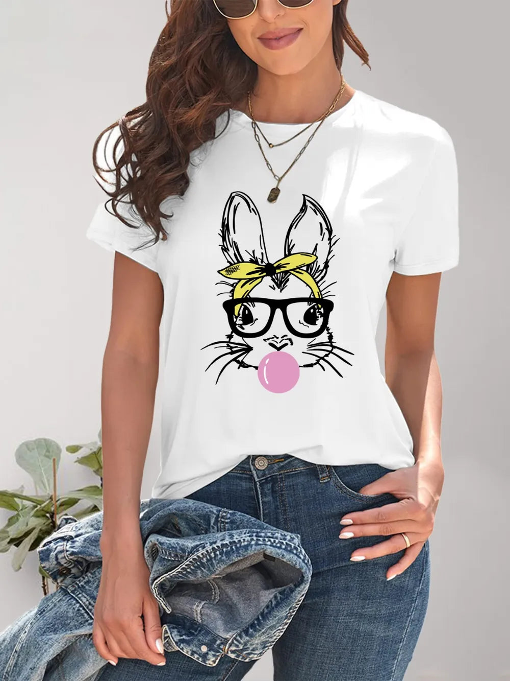 Rabbit Graphic Round Neck Short Sleeve T-Shirt – Trendsi | ClozArt