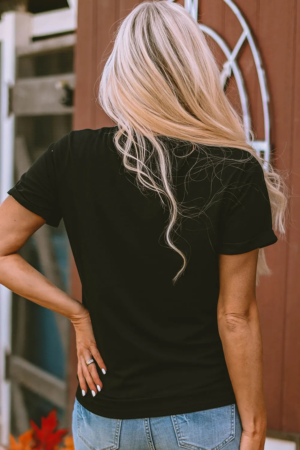 Graphic Round Neck Short Sleeve T-Shirt – Trendsi | ClozArt