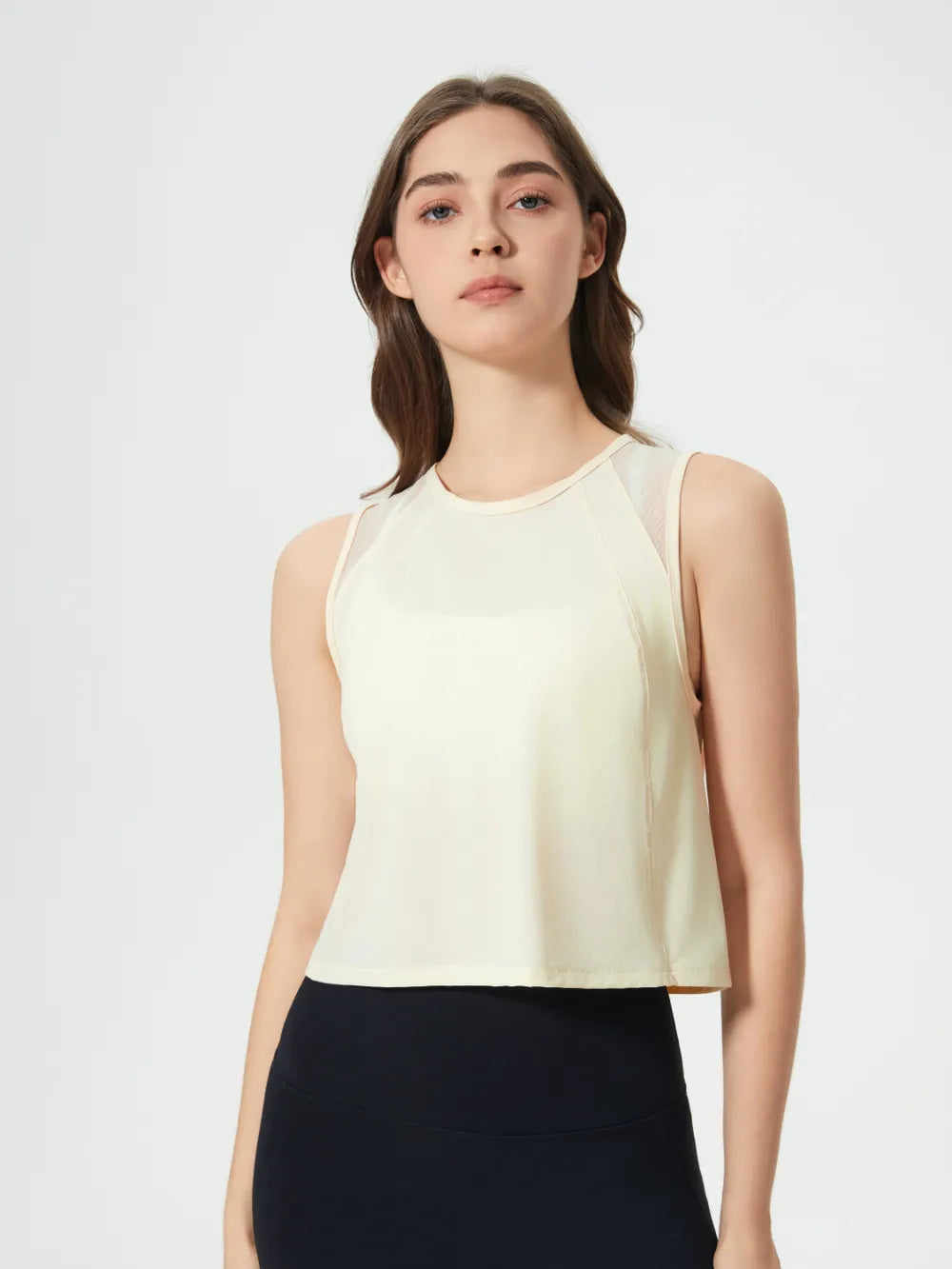Millennia Round Neck Cropped Active Tank – Trendsi | ClozArt