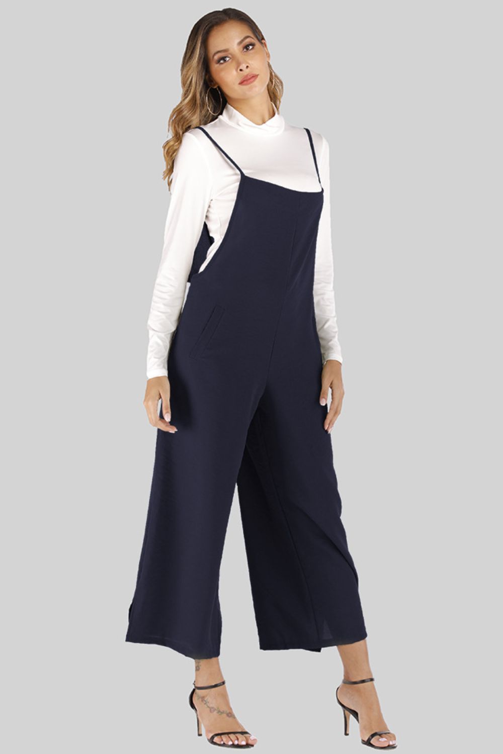 Full Size Cropped Wide Leg Overalls with Pockets – Trendsi | ClozArt