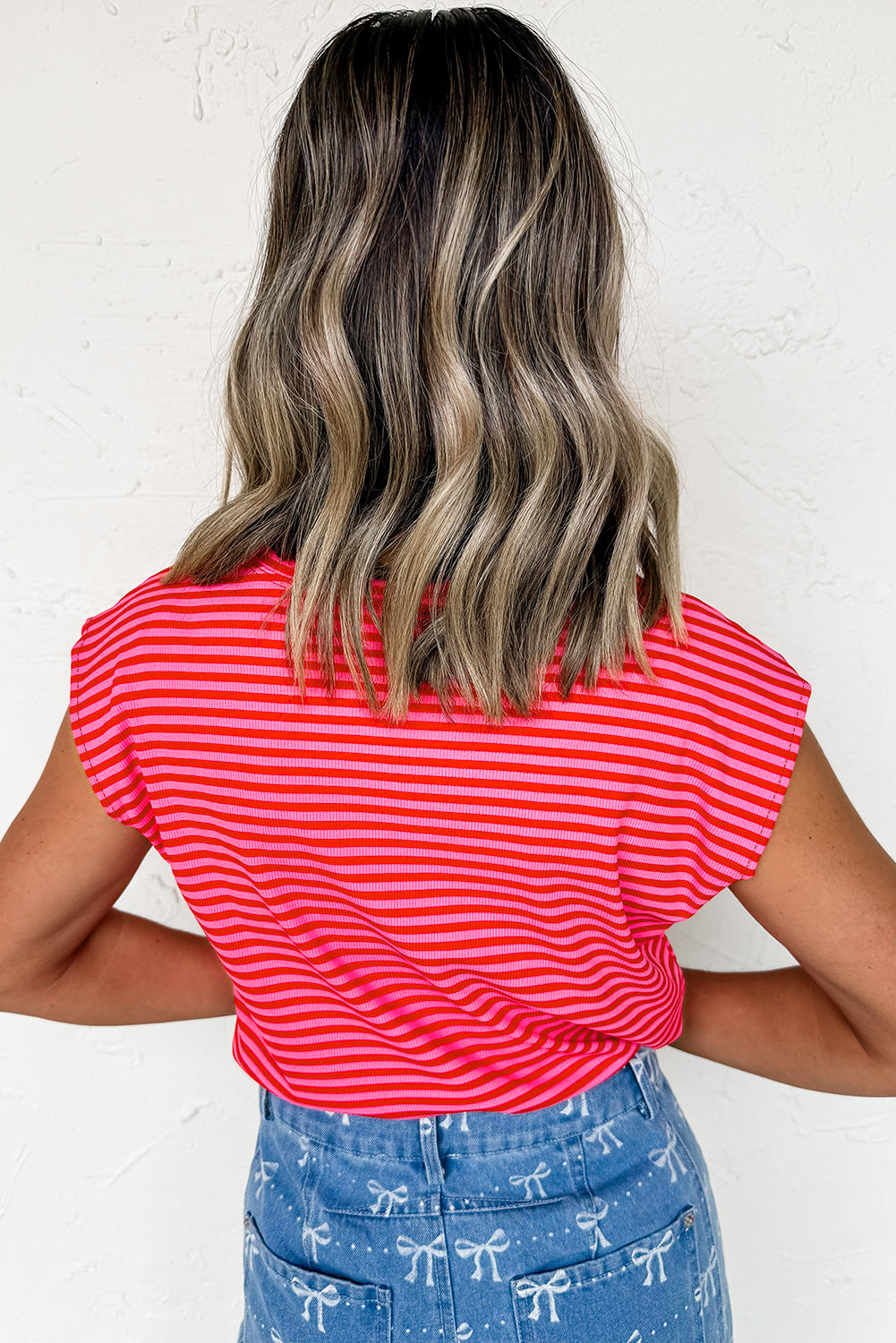 Red Stripe Ribbed Cap Sleeve Round Neck T Shirt – Shewin | ClozArt