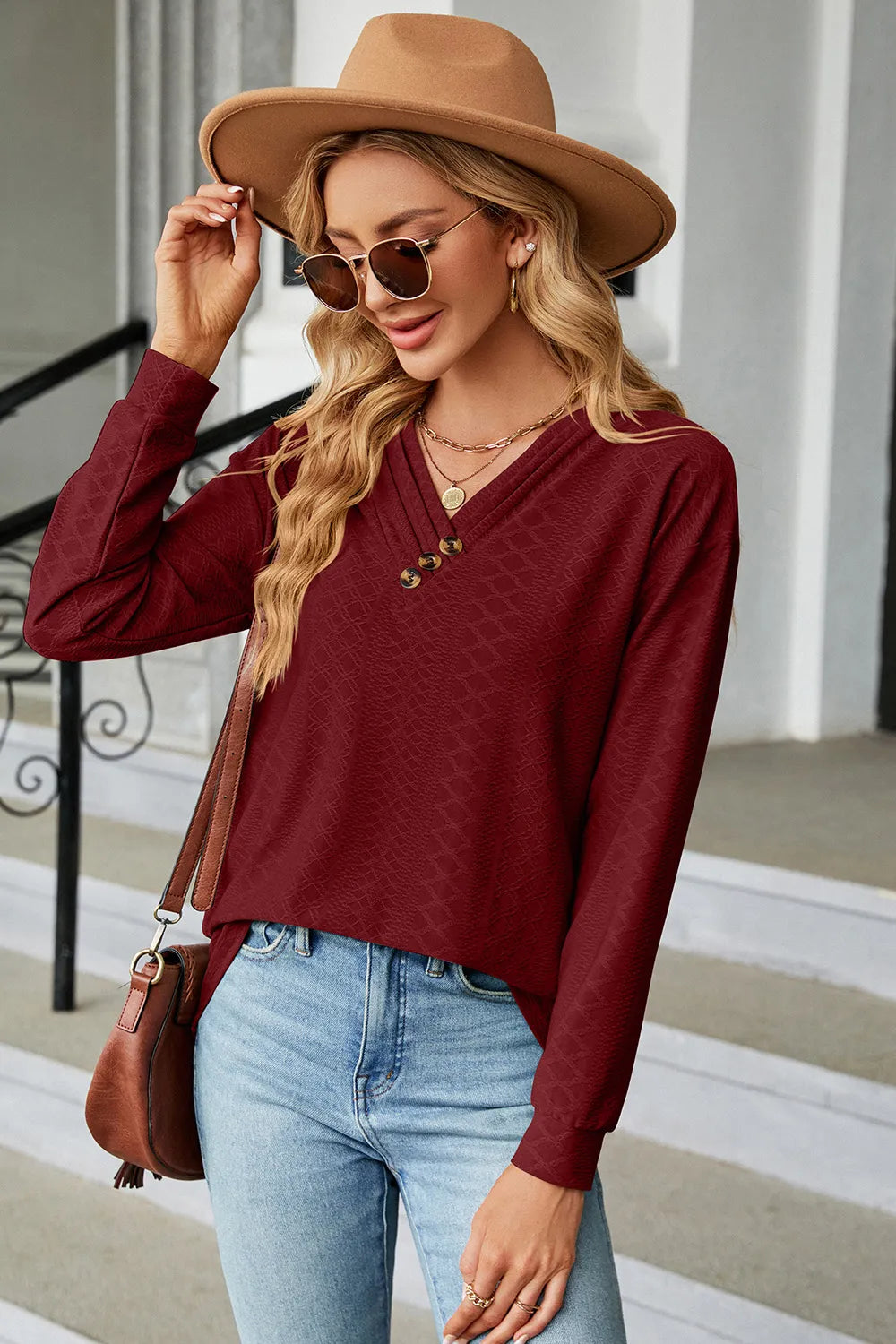 V-Neck Long Sleeve T-Shirt – Trendsi | ClozArt