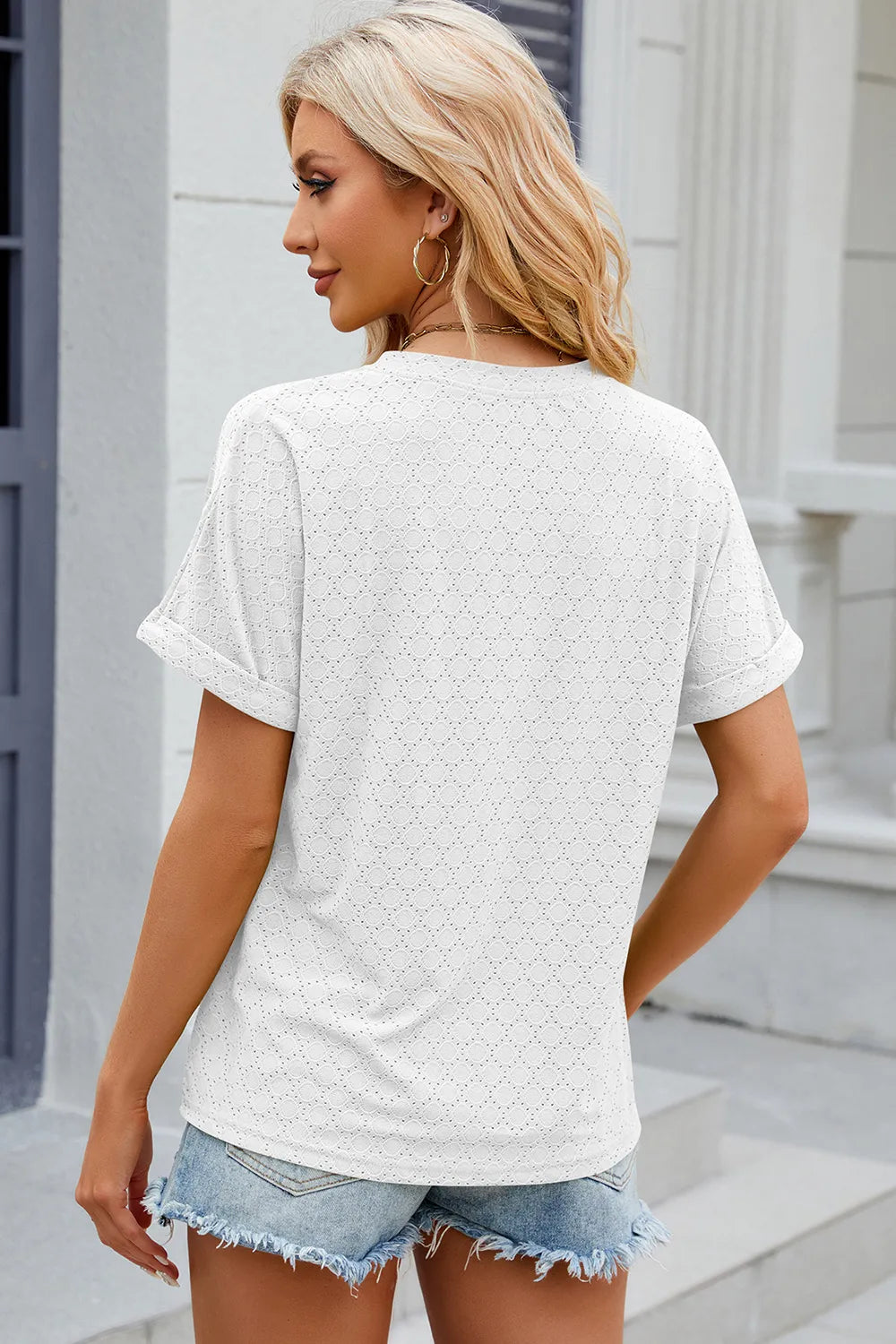 Eyelet Notched Short Sleeve T-Shirt – Trendsi | ClozArt