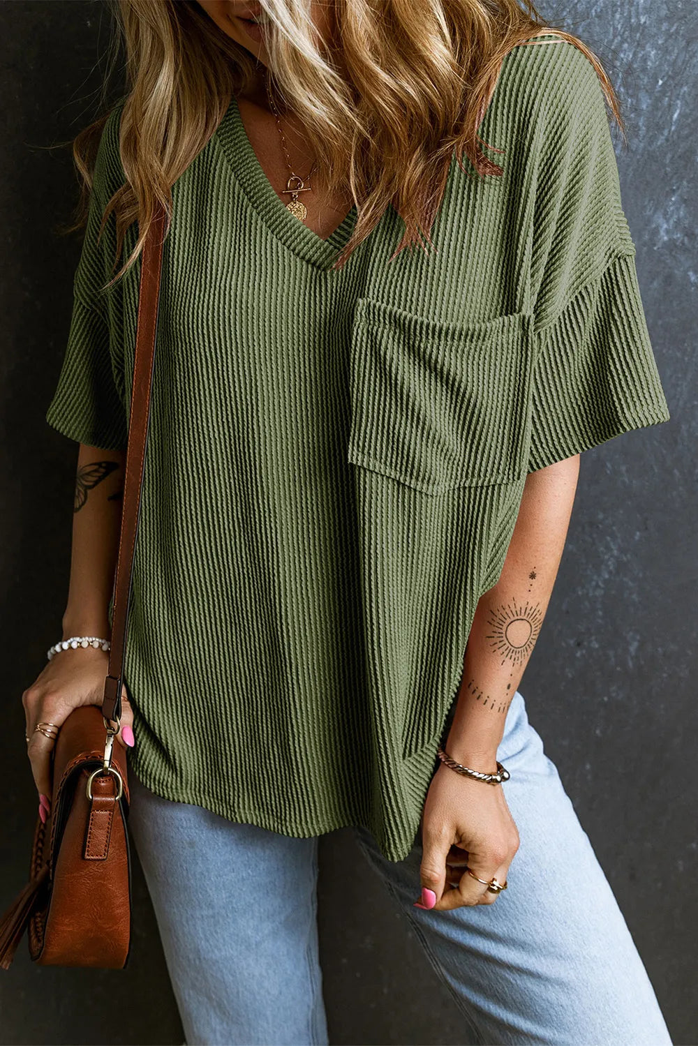 Textured V-Neck Dropped Shoulder T-Shirt – Trendsi | ClozArt
