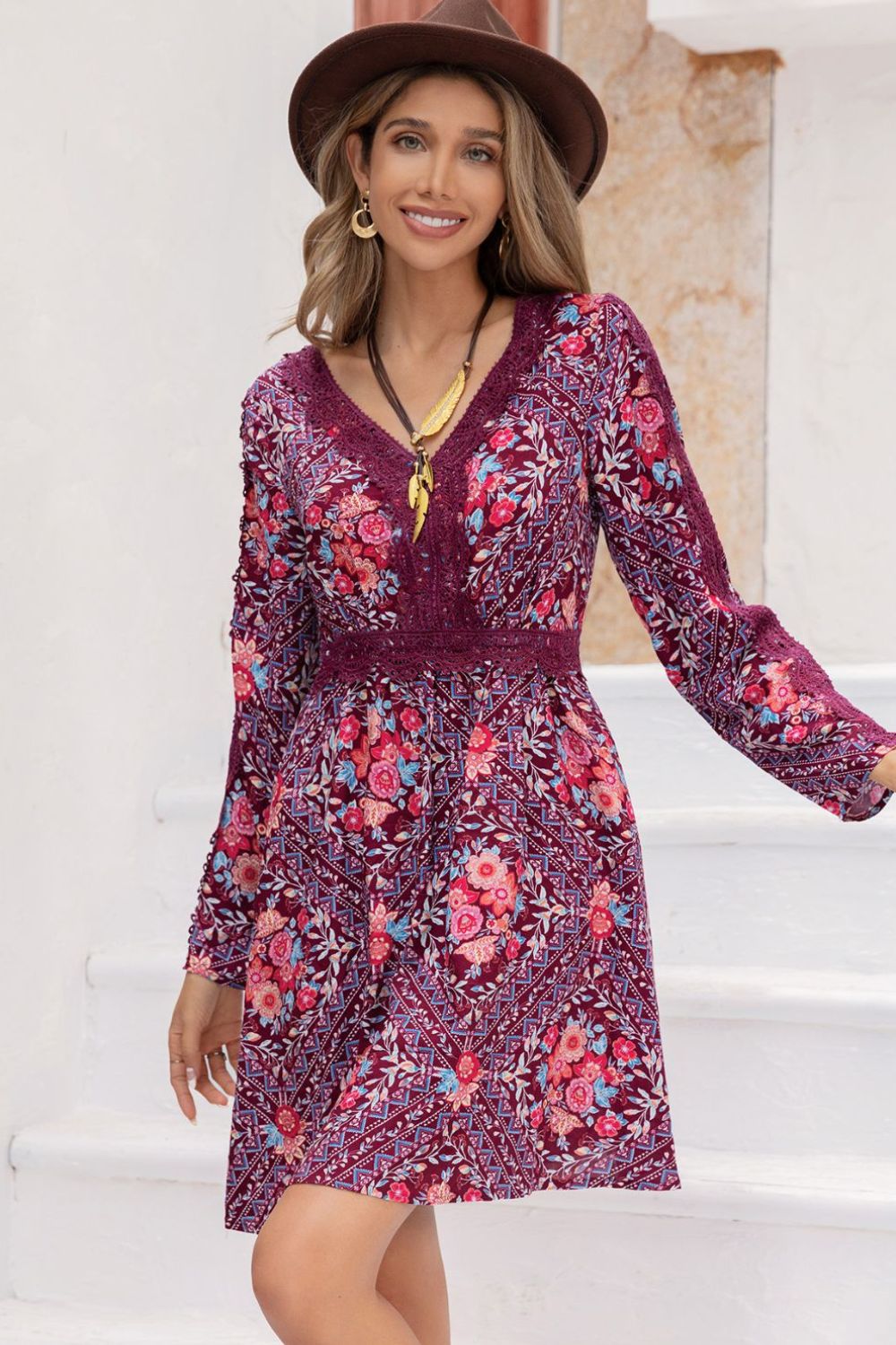 V-Neck Long Sleeve Printed Mini Dress – Trendsi | ClozArt