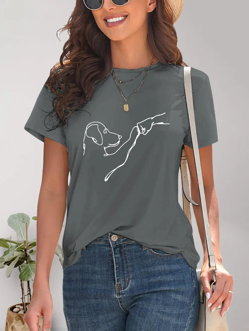 Dog Graphic Round Neck T-Shirt – Trendsi | ClozArt