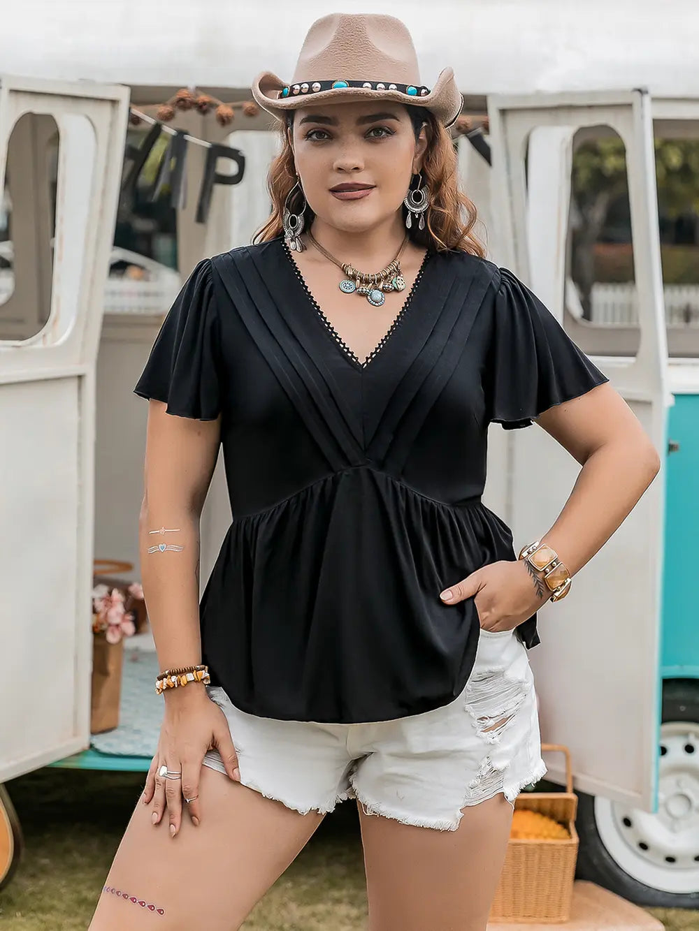 Plus Size V-Neck Flutter Sleeve Blouse – Trendsi | ClozArt