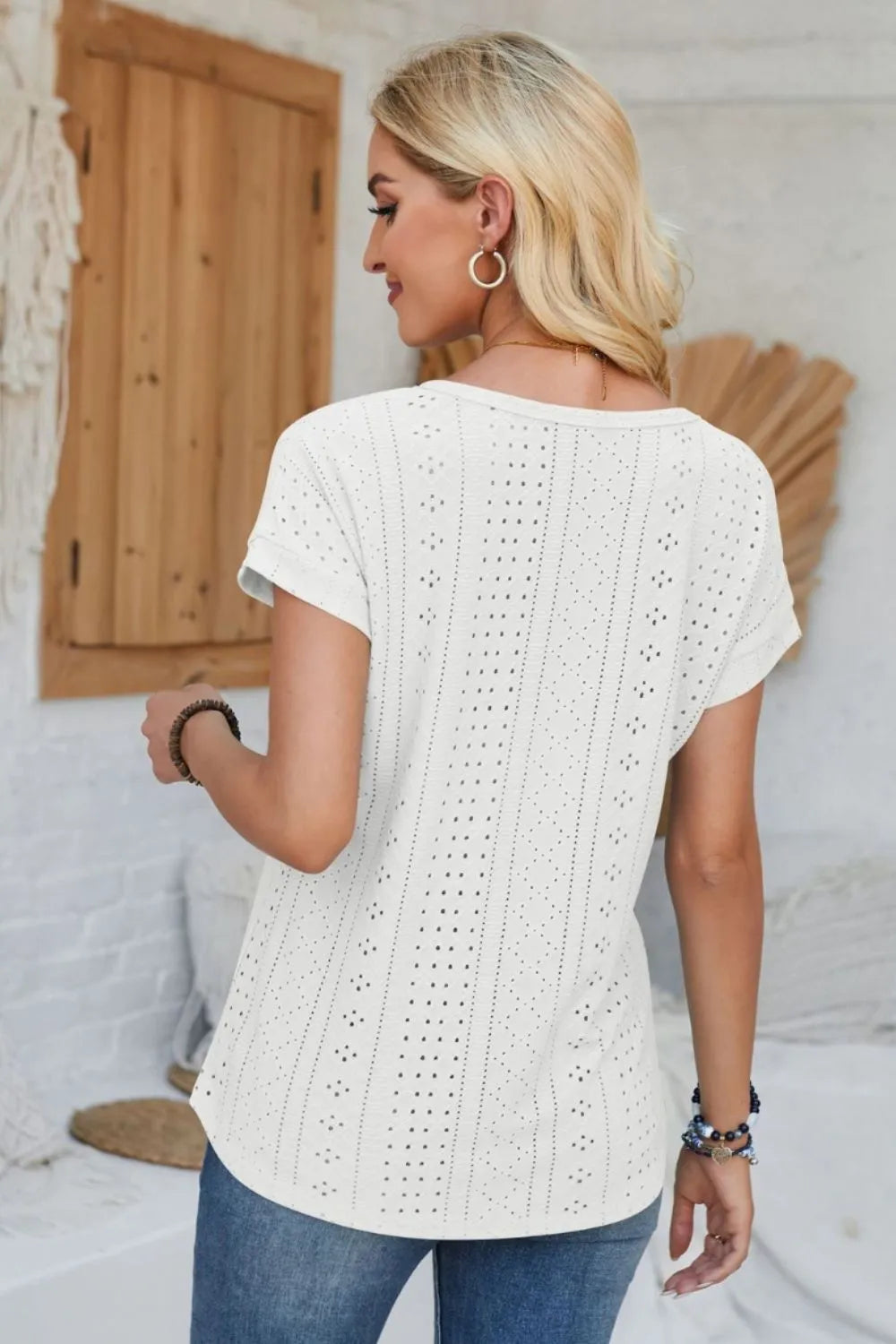 Eyelet Round Neck Rolled Short Sleeve T-Shirt – Trendsi | ClozArt