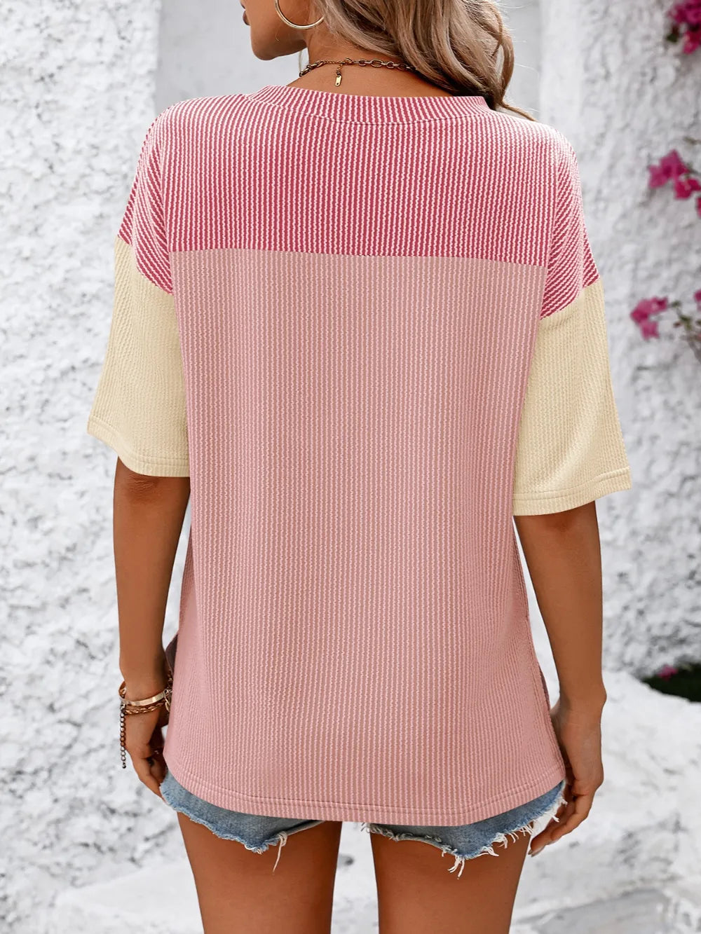 Mandy Color Block Round Neck Half Sleeve T-Shirt – Trendsi | ClozArt